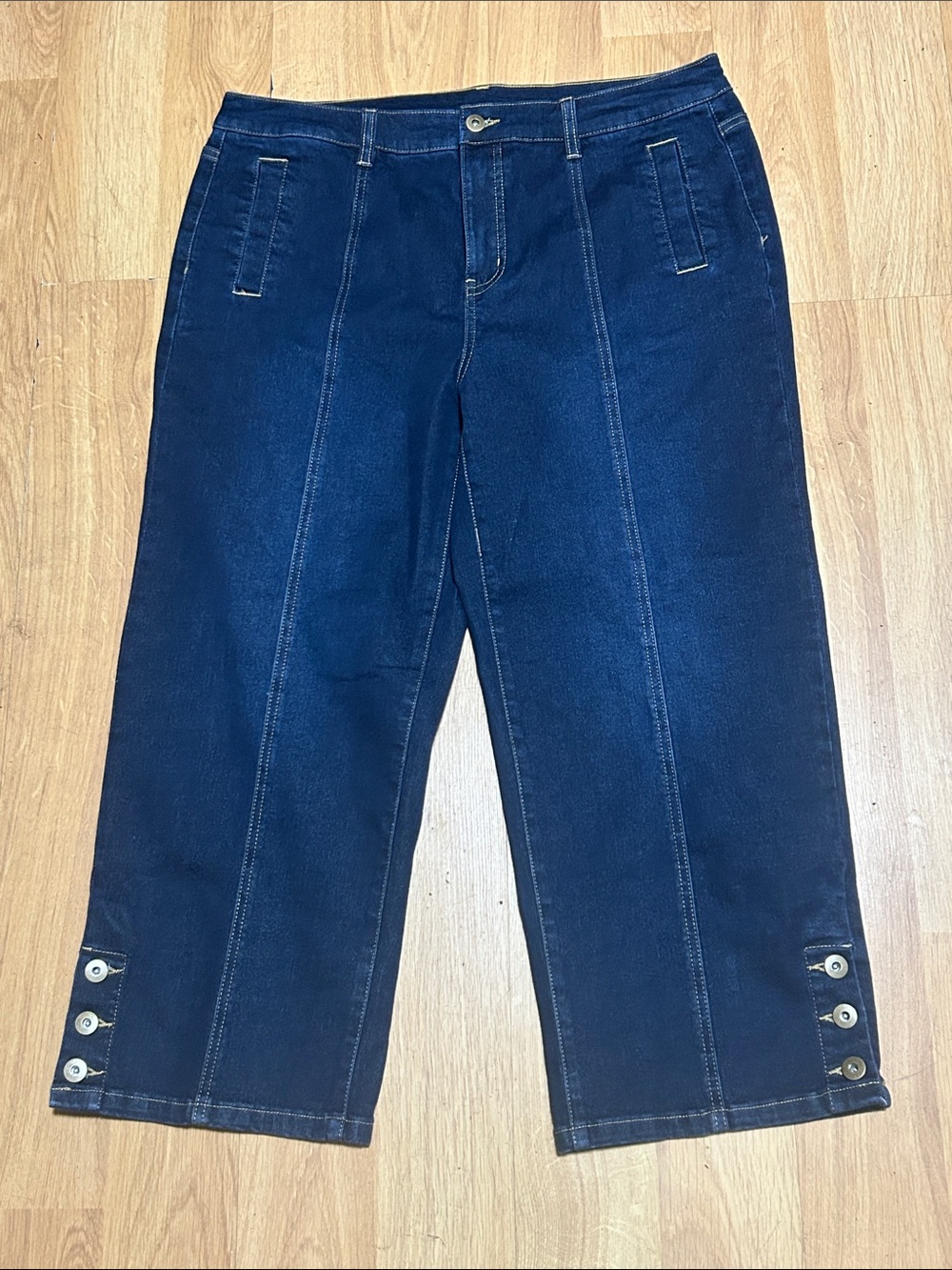 Multiples Dark Navy Cropped Seam-Front Jeans with Button Tabs Size 12P